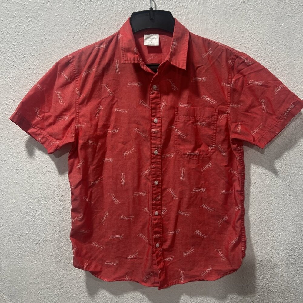 Budweiser Beer Men's Short Sleeve Button Down Red Shirt Size S‎ BBQ Tailgating